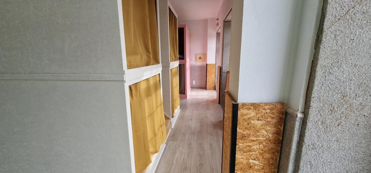 Casa Do Adro Hotel Виана до Кастело Екстериор снимка